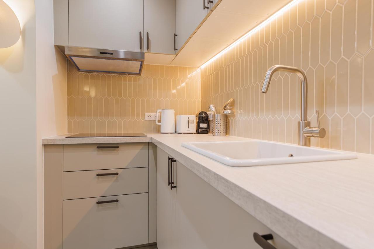 Modern Apartment Near Montmartresacre Coeur Parijs Buitenkant foto